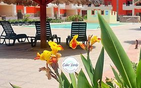 Sunshine Home Sal